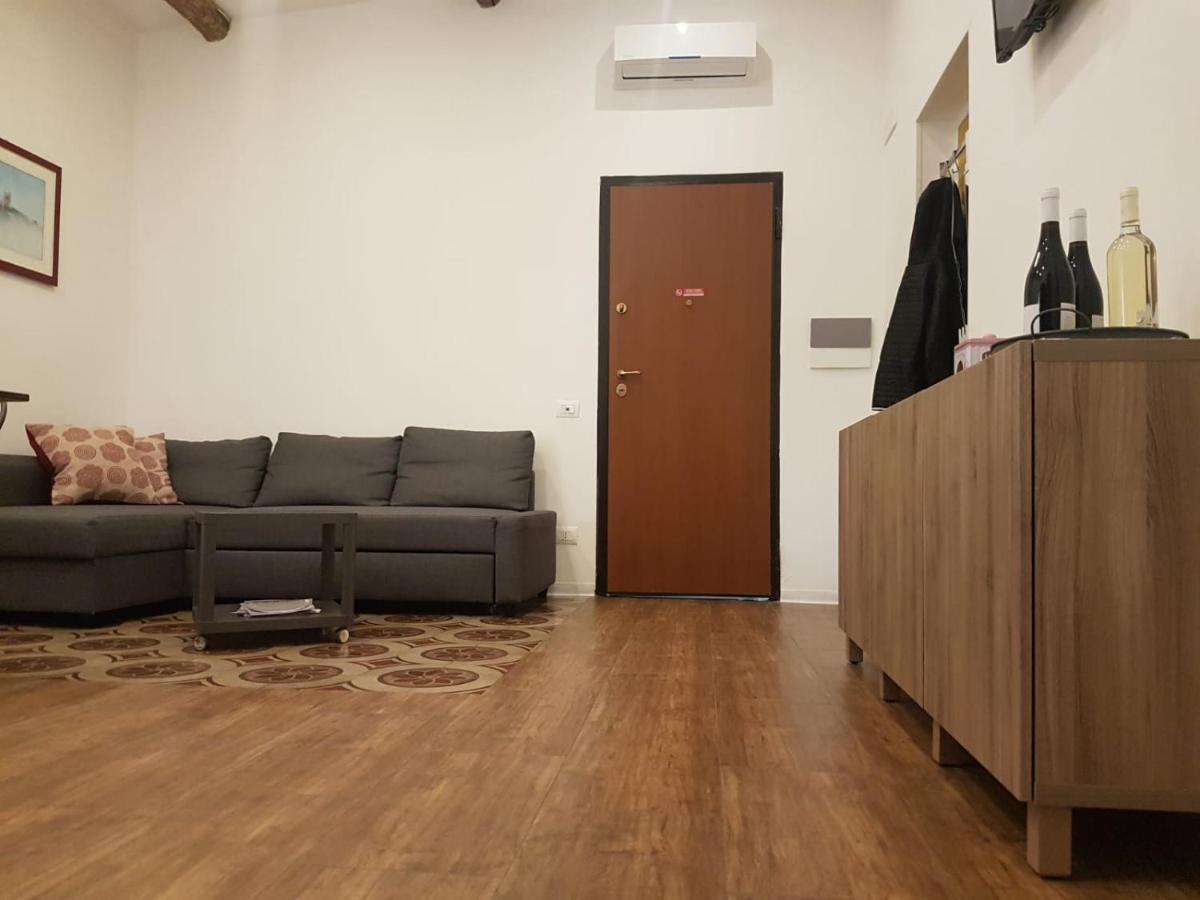 Sat Appartamenti Locazioni Turistiche Brevi-G&P Holiday Home Trapani Buitenkant foto