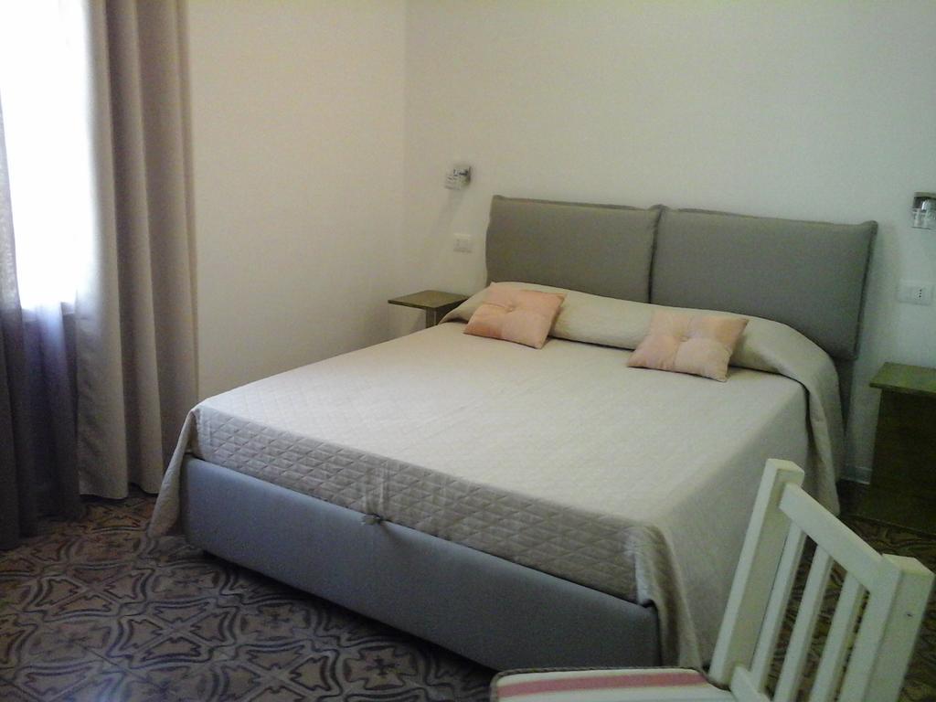 Sat Appartamenti Locazioni Turistiche Brevi-G&P Holiday Home Trapani Buitenkant foto